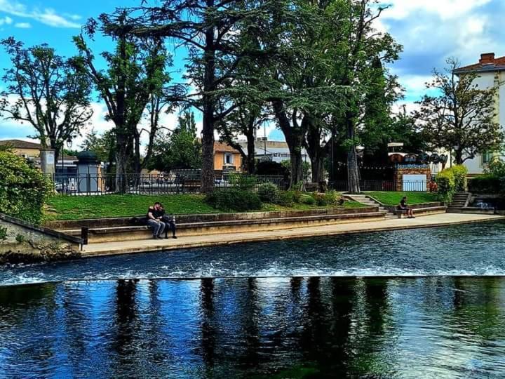 Location Gite En Provence Beaucaire  Extérieur photo